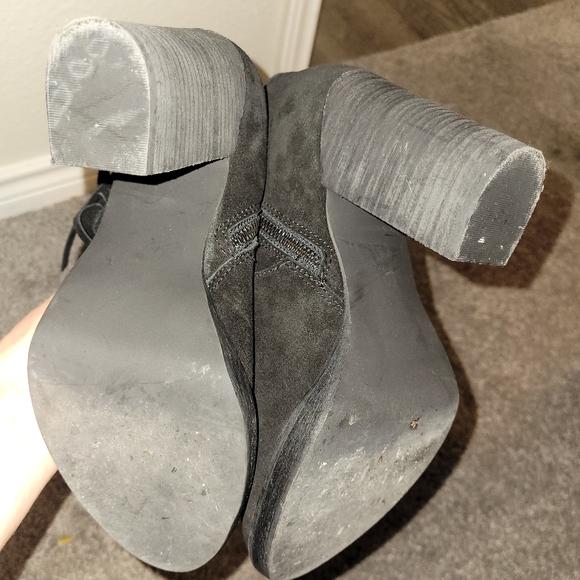 Steve Madden Fringerr Heeled Boots Size 7 B Black Suede Zipper Closure - Picture 5 of 6